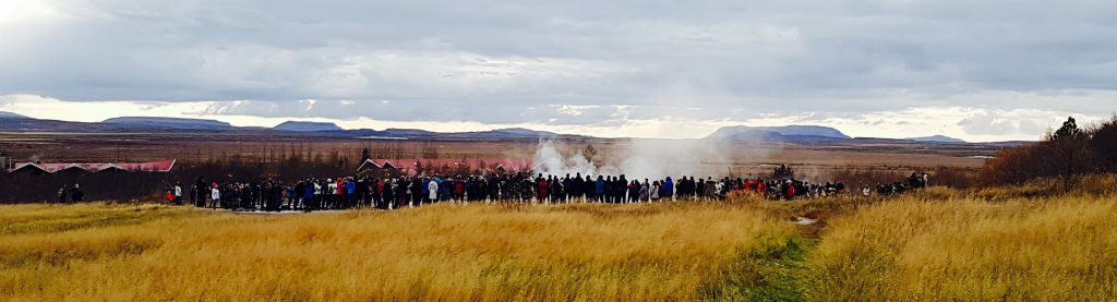 Geysir Crowds