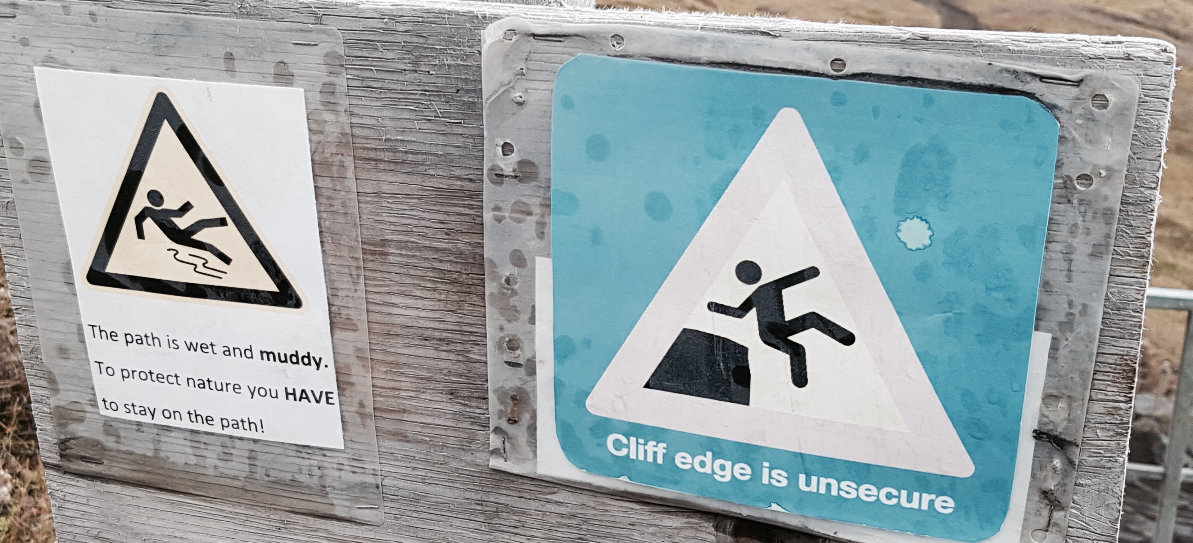 Sign in Iceland