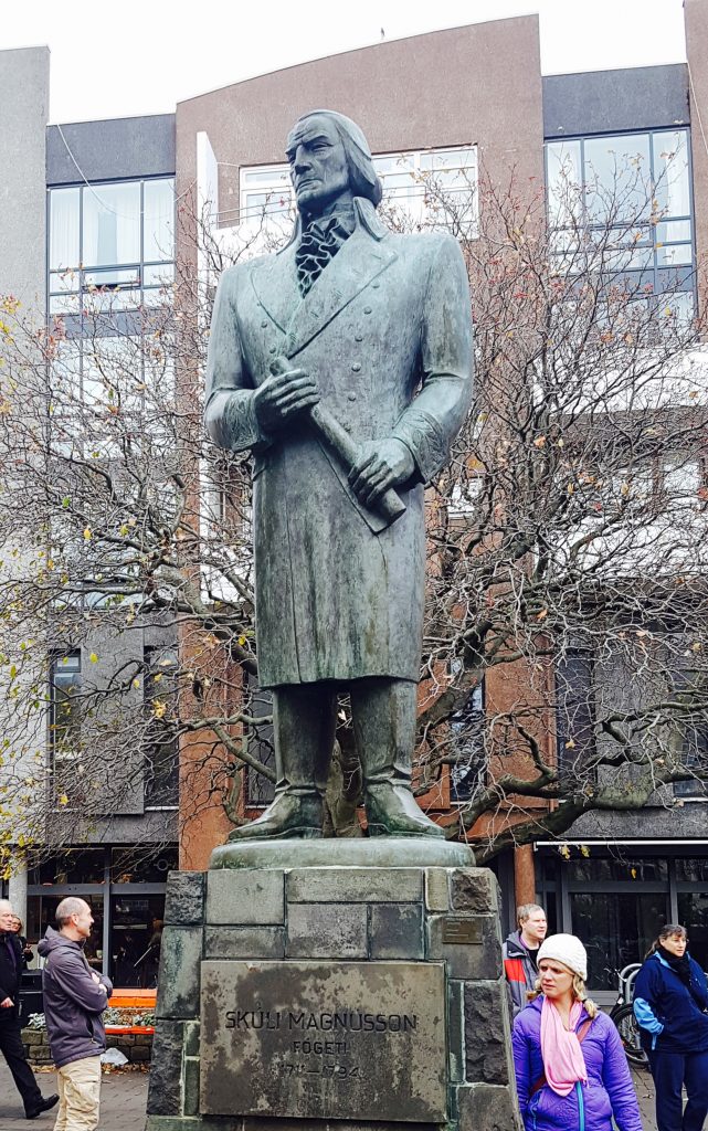 Skuli Magnuson Statue Reykjavik