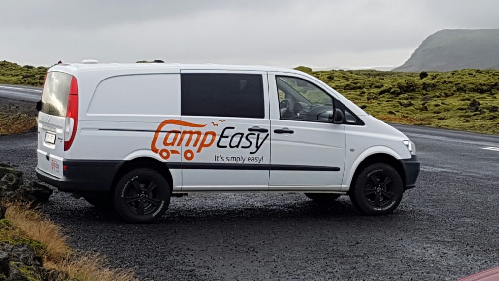 Camper van with 4WD Iceland