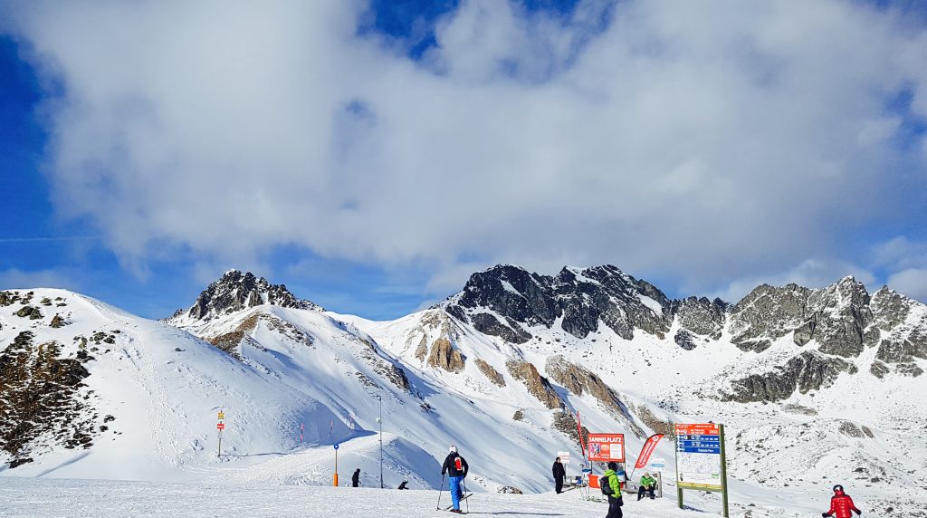 first day skiing Ischgl views