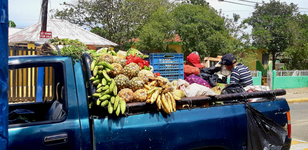 produce truck, Dominican Republic