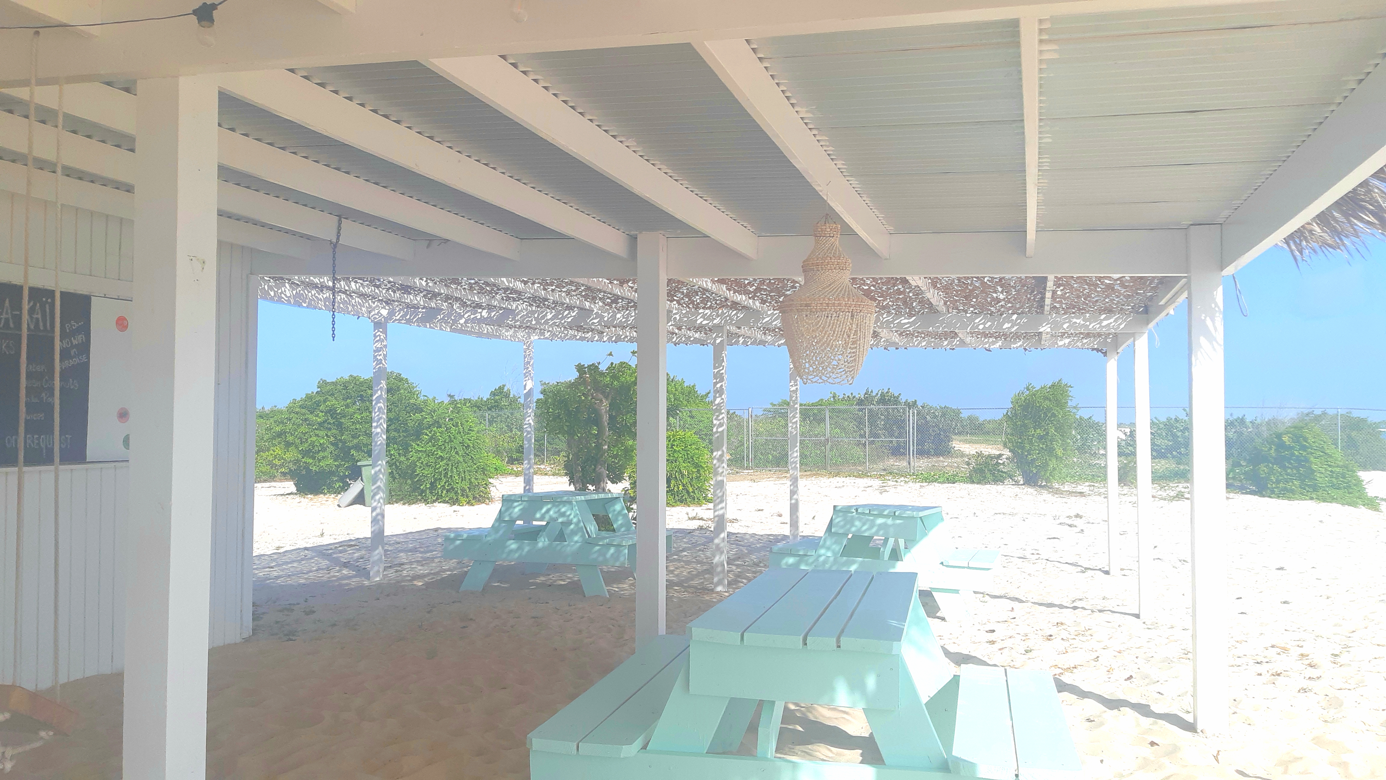 Beach Bar Shak-a-Kai Barbuda