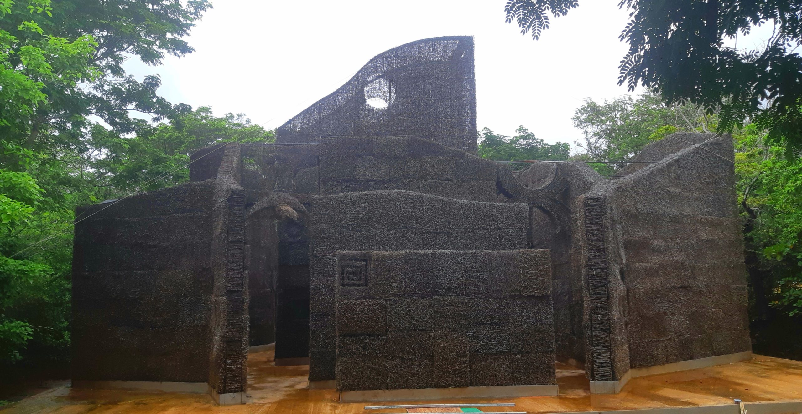 Curaçao Rainy day activity Cathedral of thorns