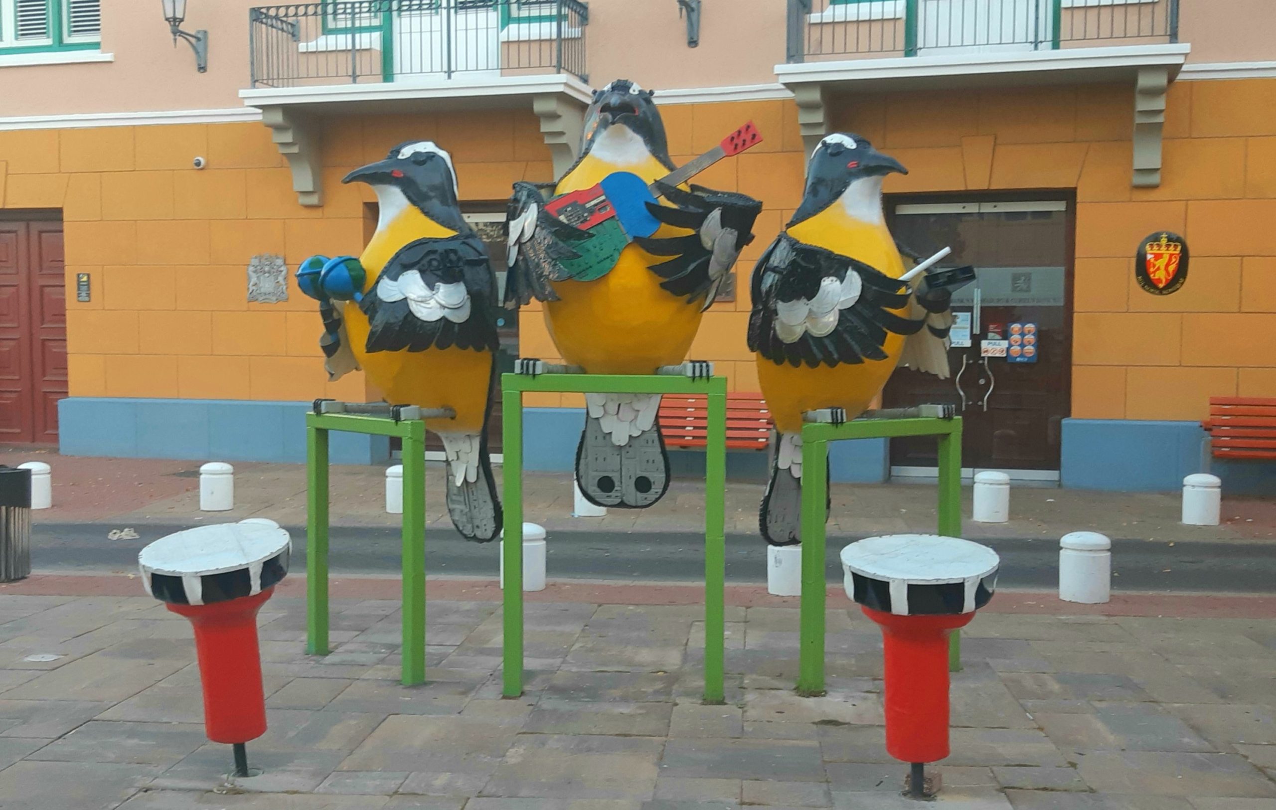 Three Little Birds Punda