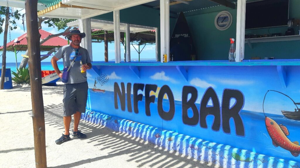 Niffo Bar beach bar outdoors 