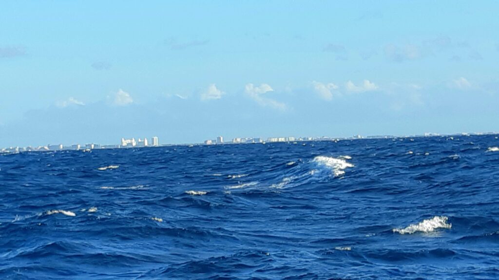 Lots of waves near Aruba sailing 