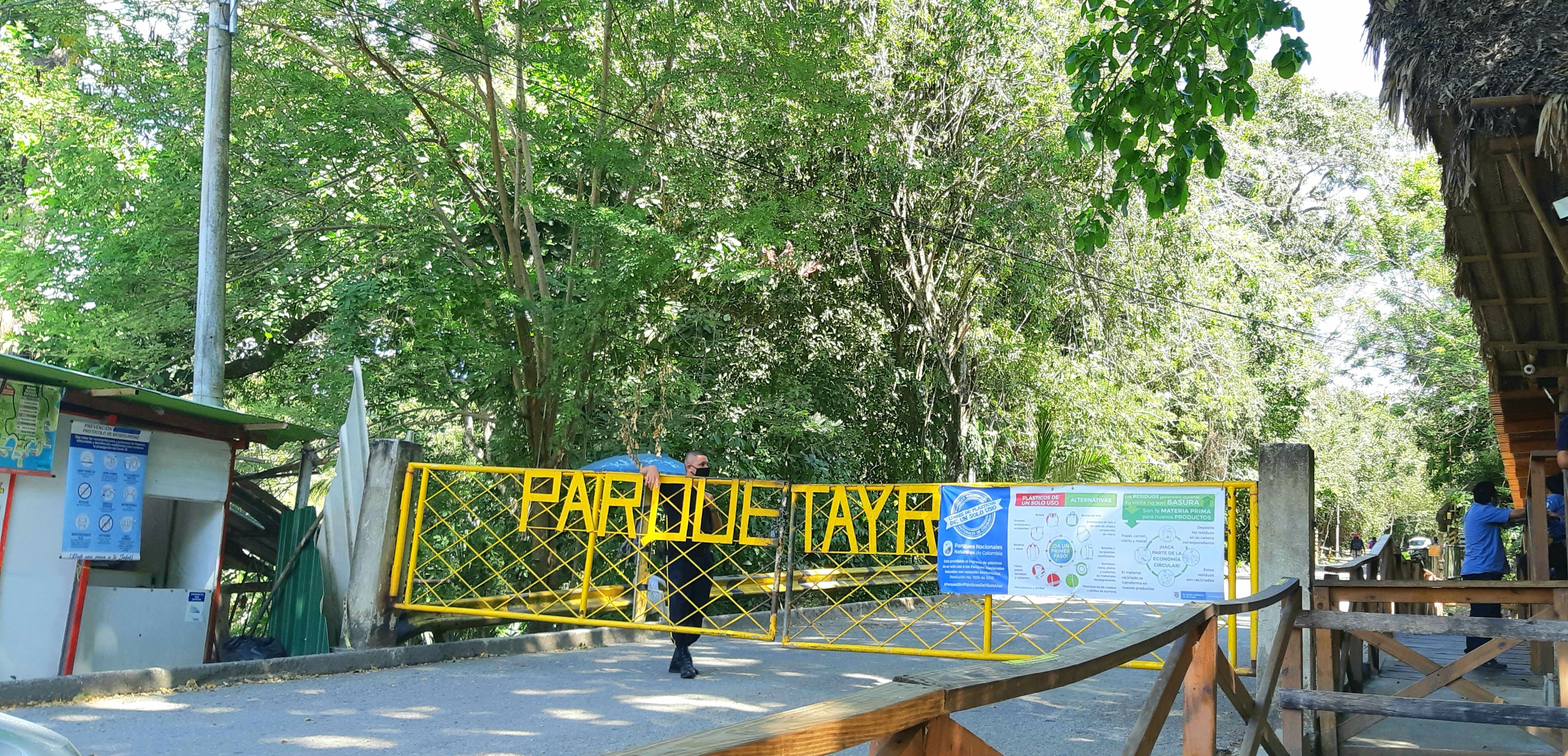 Day trip to Parque Tayrona entrance