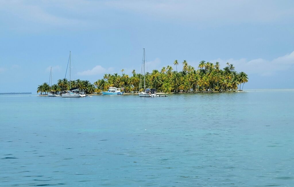 anchorage San Blas Islands