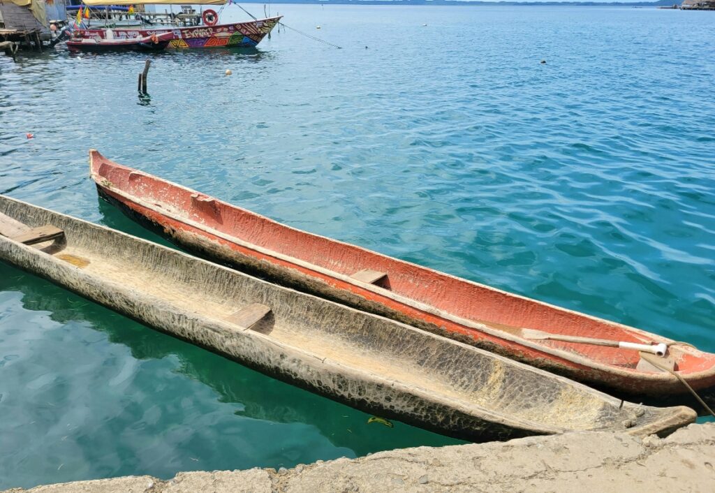 ulus are digout canoes in the San Blas