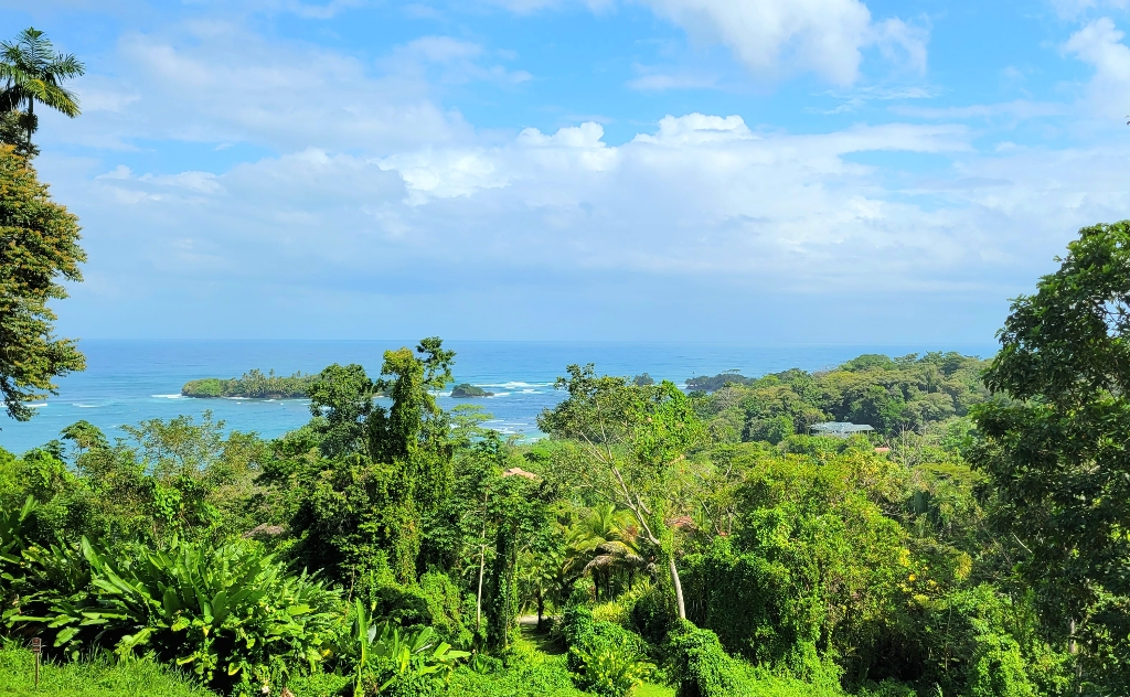 Hike View Bocas del Toro