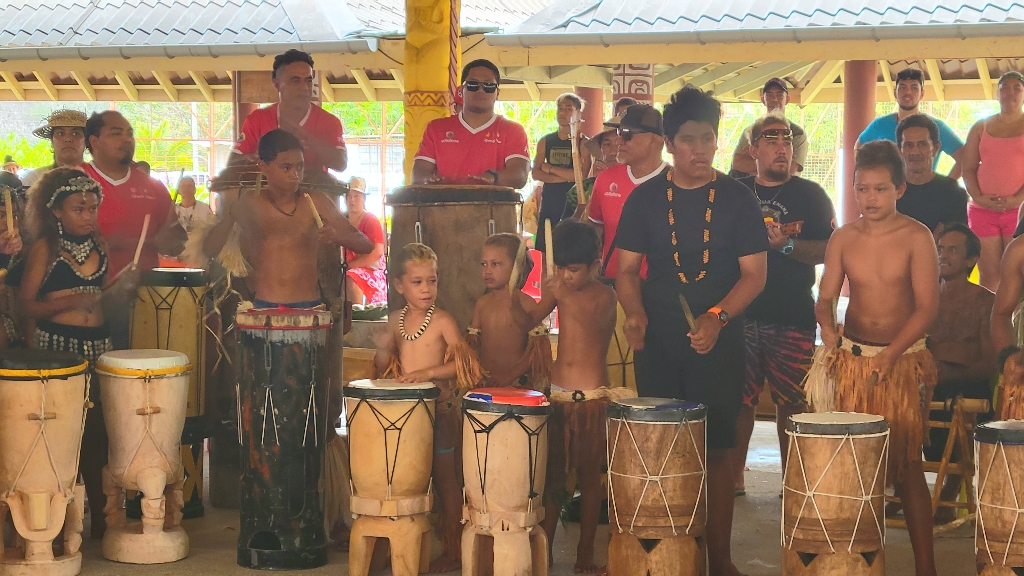 Drummers in Ua Pau