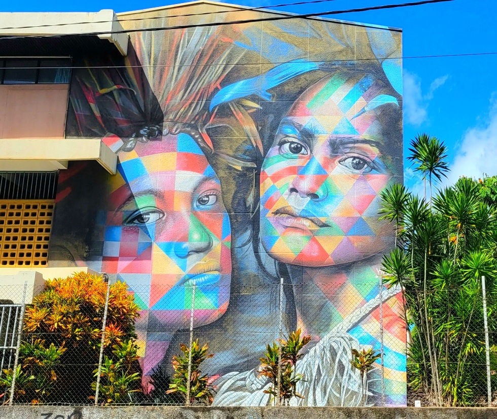 Street Art in Tahiti Girls Faces