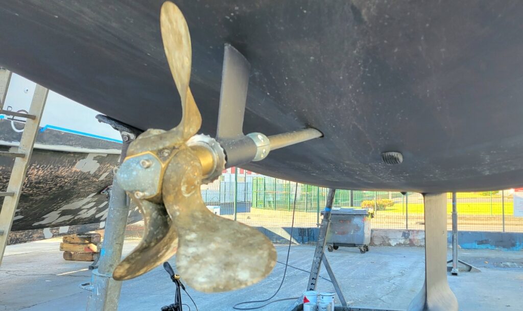 Propellor on sailboat Sava