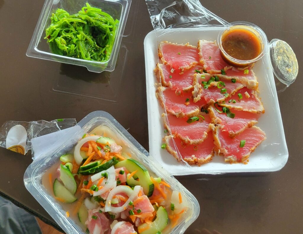 takeout seafood market Tahiti