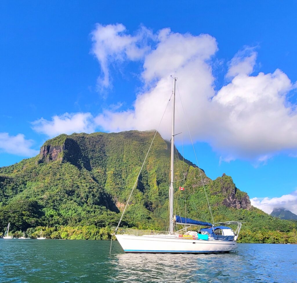 Sava anchored Moorea