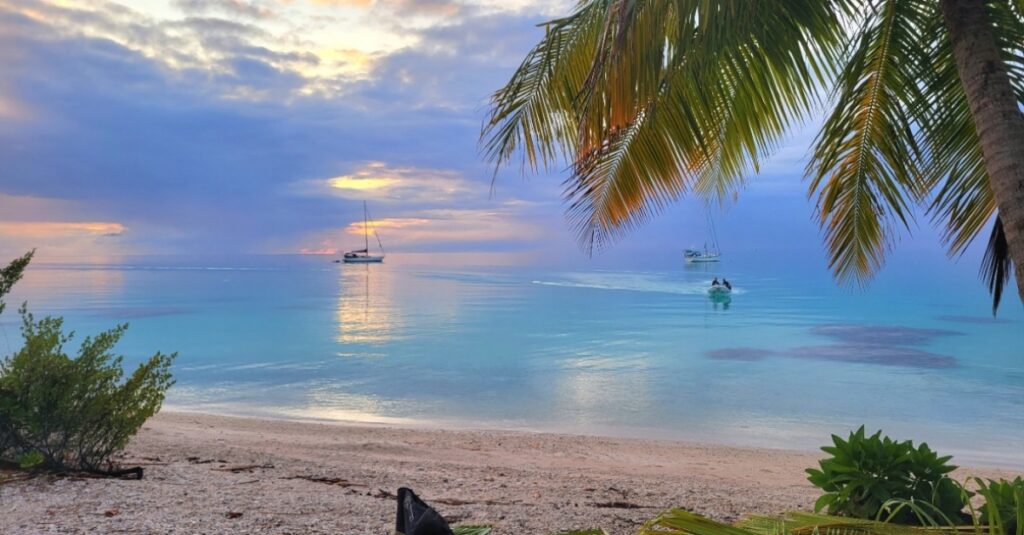 anchored in Hirifa, Fakarava