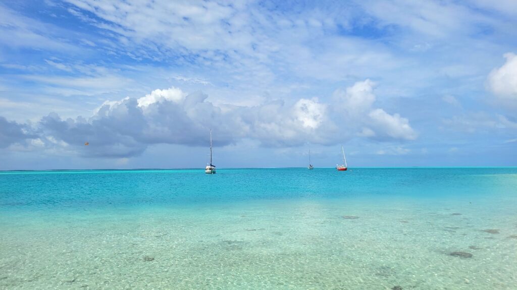 anchorage, sailboats, Fakarava, Tuamotus