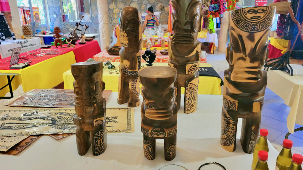 wood carvings from Marquesas