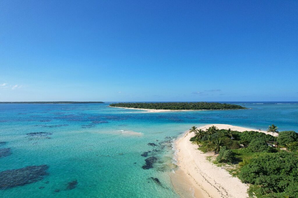 drone shot of the stunning waters in Haapai