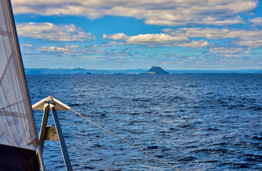 Tauranga by boat, Mount Manganui