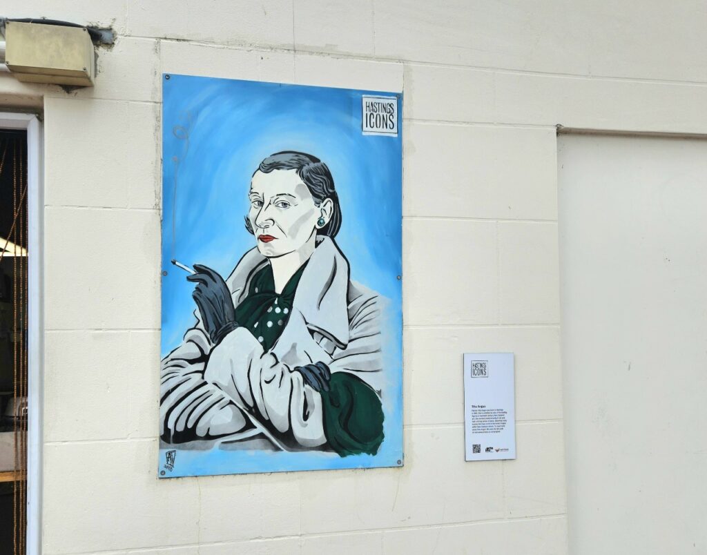 Rita Angus, mural, Hastings