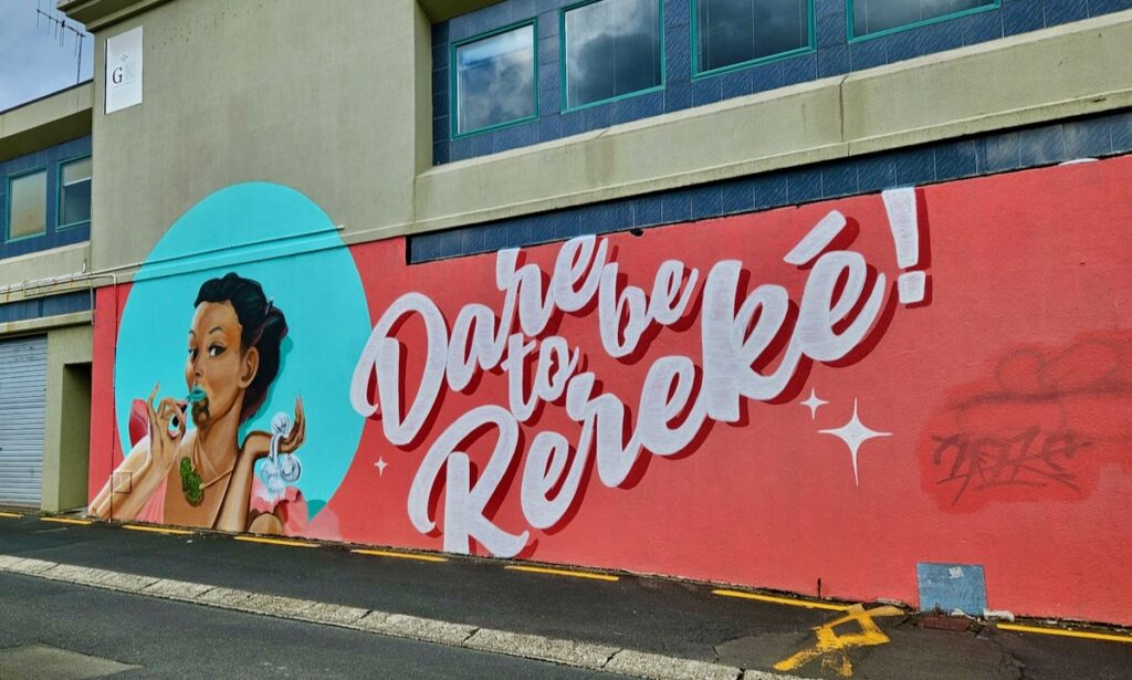 Street Art in New Zealand's North Island, Taupo