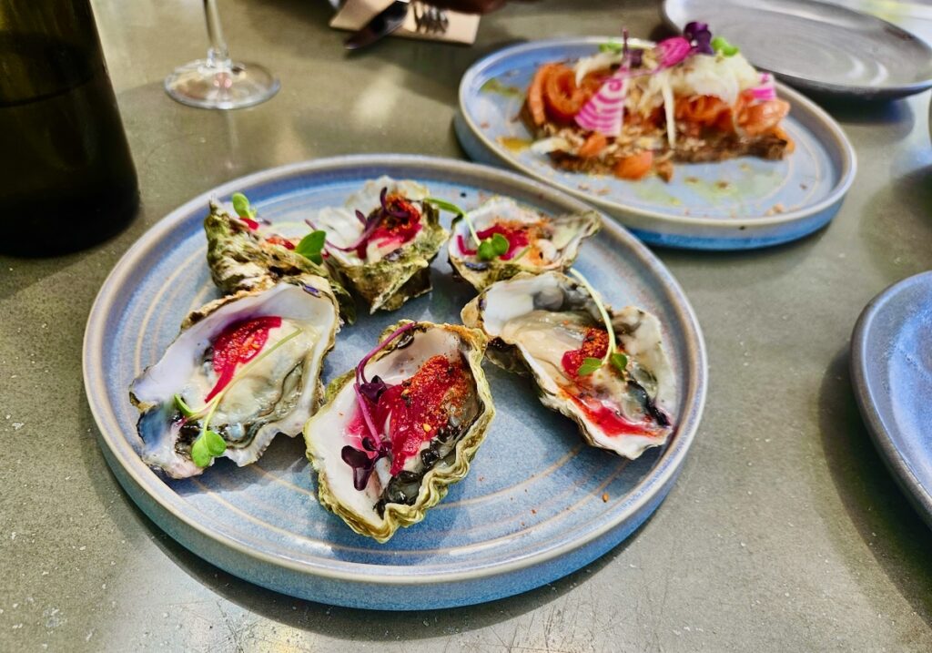 oysters, eating in New Zealand, winery meal