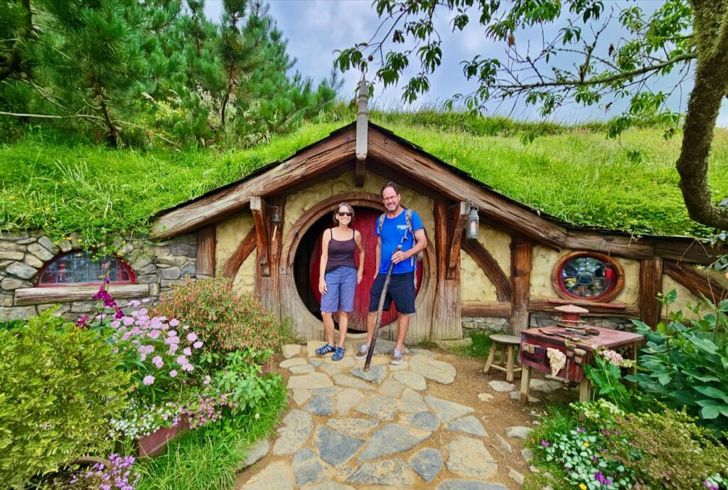 Hobbit house, Hobbiton, New Zealand's top tourist attractions