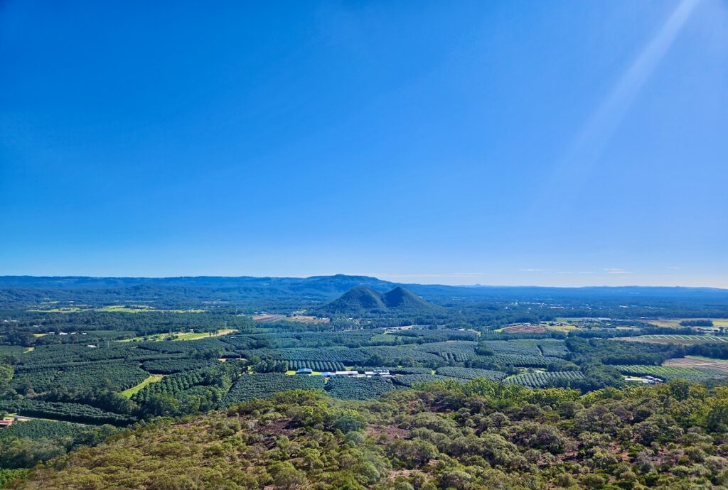 View Queensland Hinterlands Glasshouse Mountains