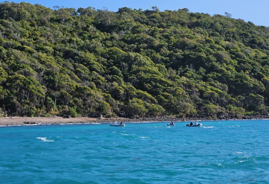 dinghy on rocks, Airlie Beach