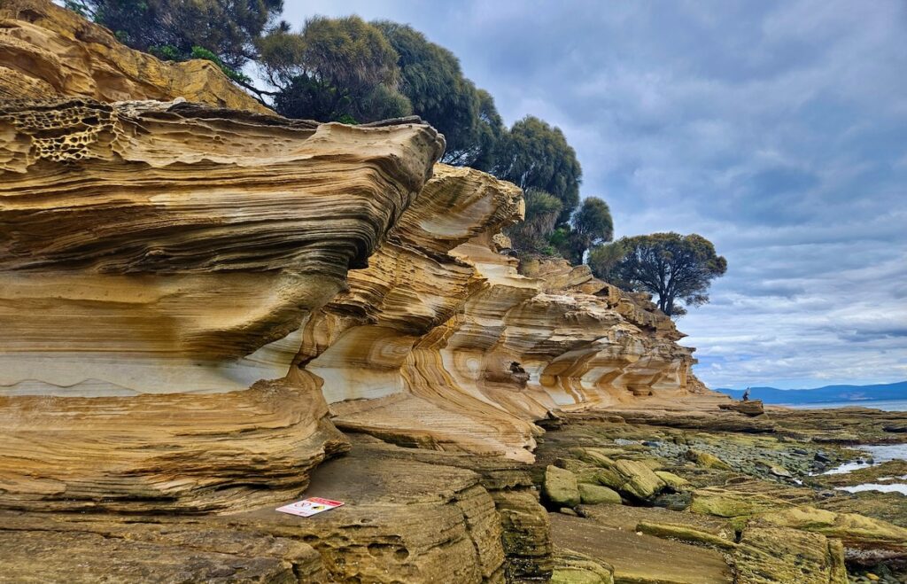 Painted Cliffs geology Mara Island