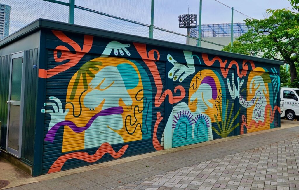 Street art in Shinagawa