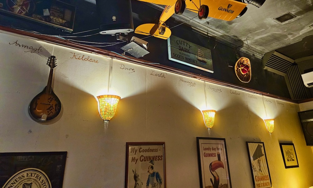 Irish pub, exploring Cairns off the reef