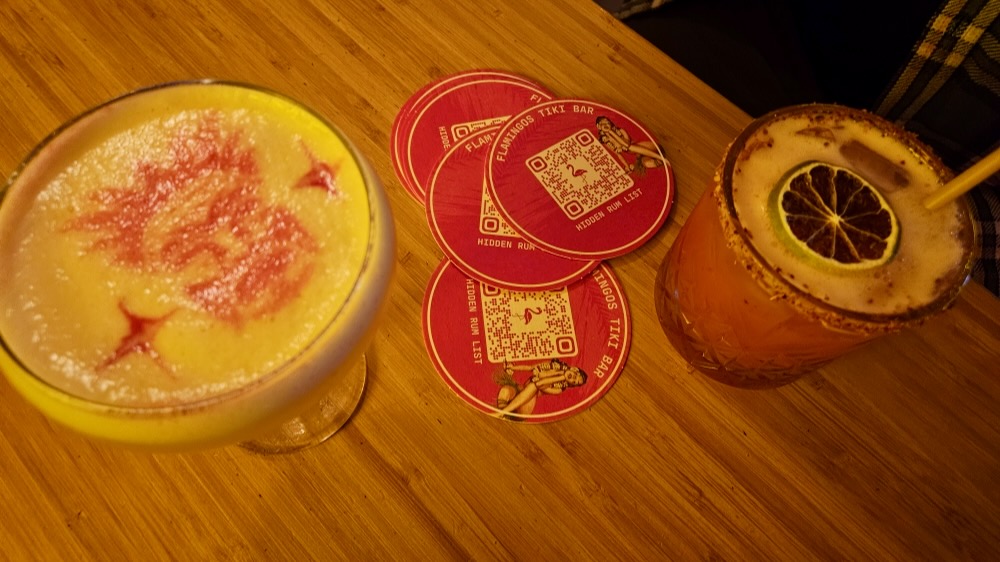 cocktails, Flamingos, Cairns off the reef