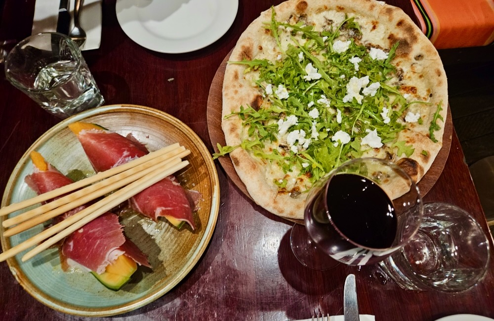 pizza and prosciutto