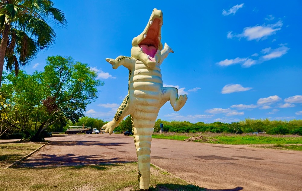 Jumping Croc roadside attraction, what to do In Darwin