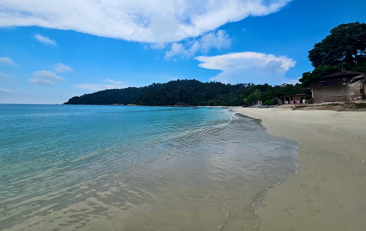 Cruising the Malacca Strait